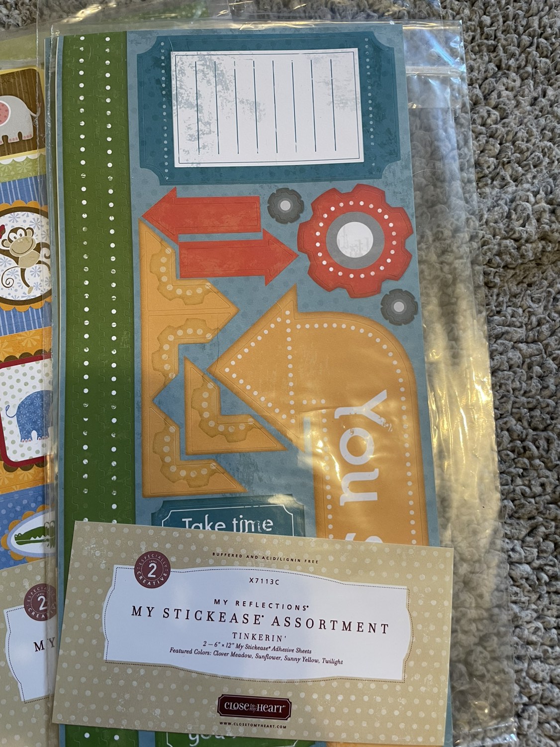 Scrapbooking adhesive sheets image indicator(2)