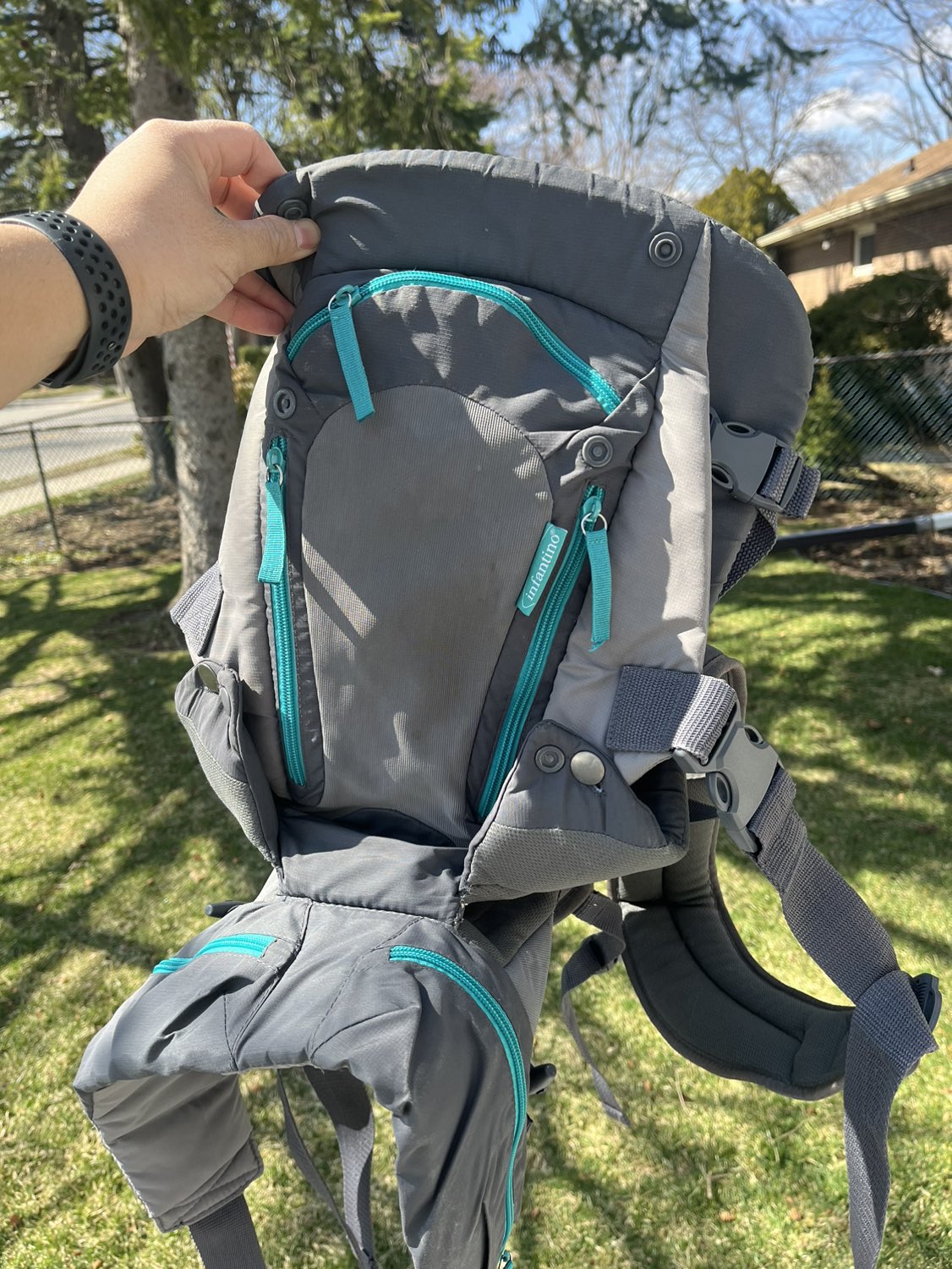 Infantino Carry-On Multi-Pocket Carrier - photo 2