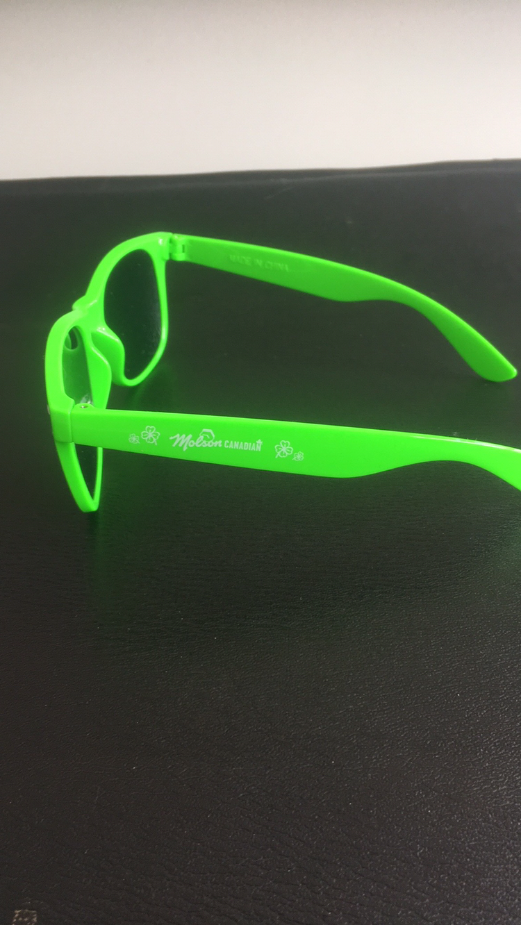 Molson Canadian St. Patrick’s Day Green Sunglasses UV400 image indicator(5)