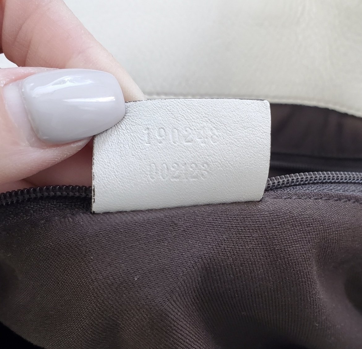 Gucci bag GG D Ring Canvas/Leather Tote (Beige/White) image indicator(8)