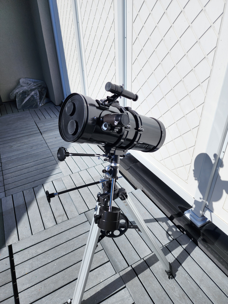 Celestron PowersSeeker 127eq telescope thumbnail