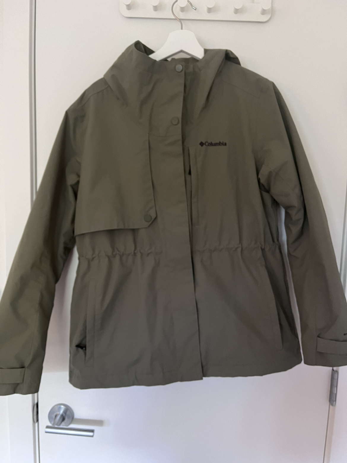 Columbia Women’s Hadley Train Rain Jacket thumbnail