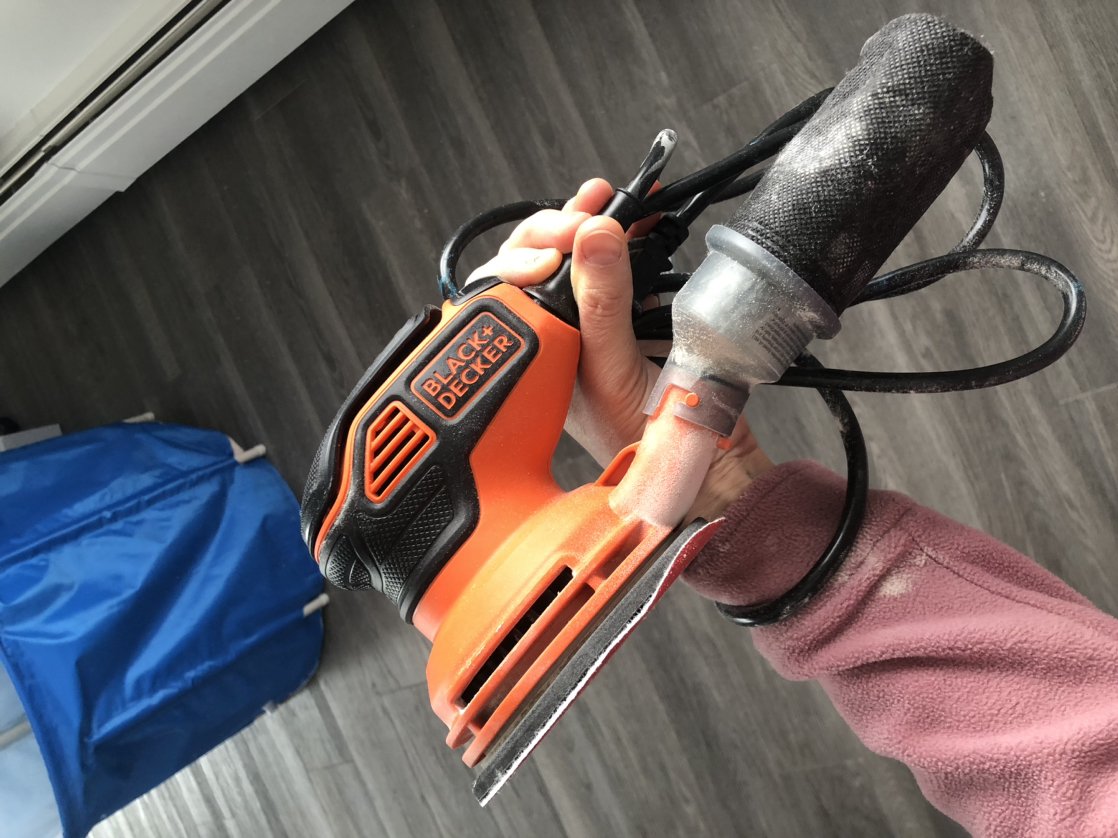 Orbital sander and 2 pack of discs - photo 2