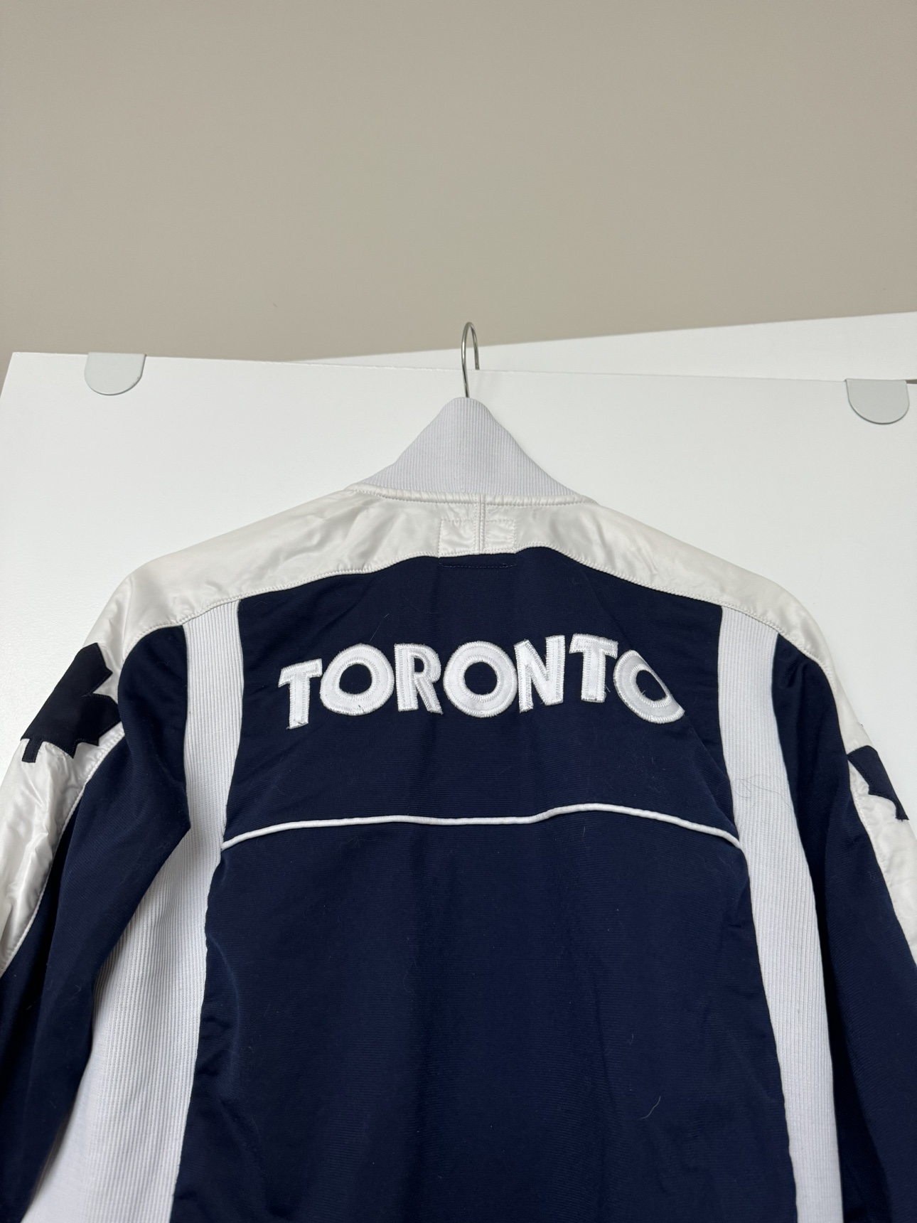 Women’s Roots Toronto Maple Leafs Zip up image indicator(4)