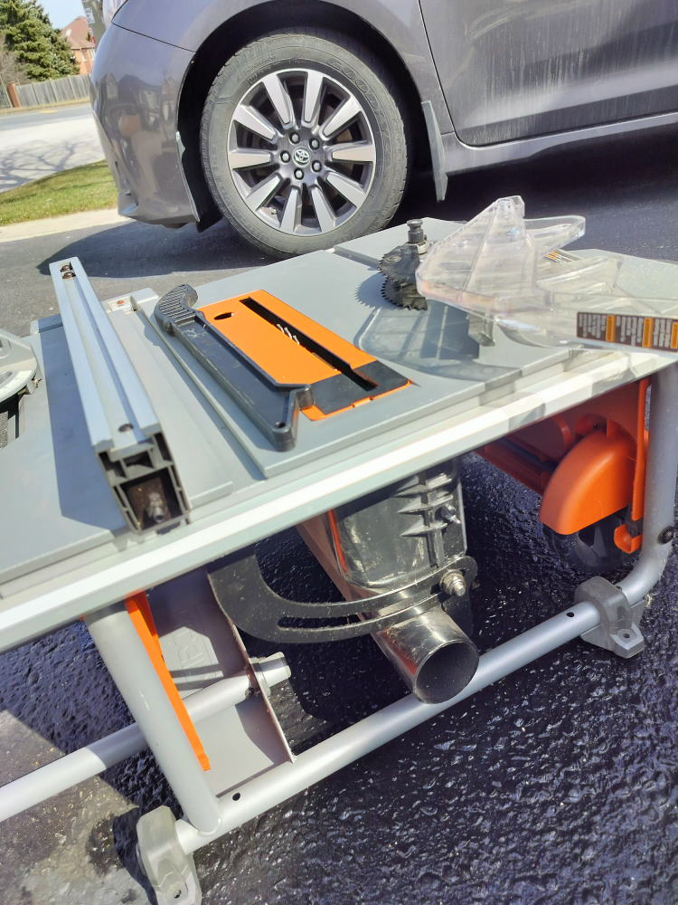 Ridgid Table Saw - 10 Inch on Wheels - photo 4