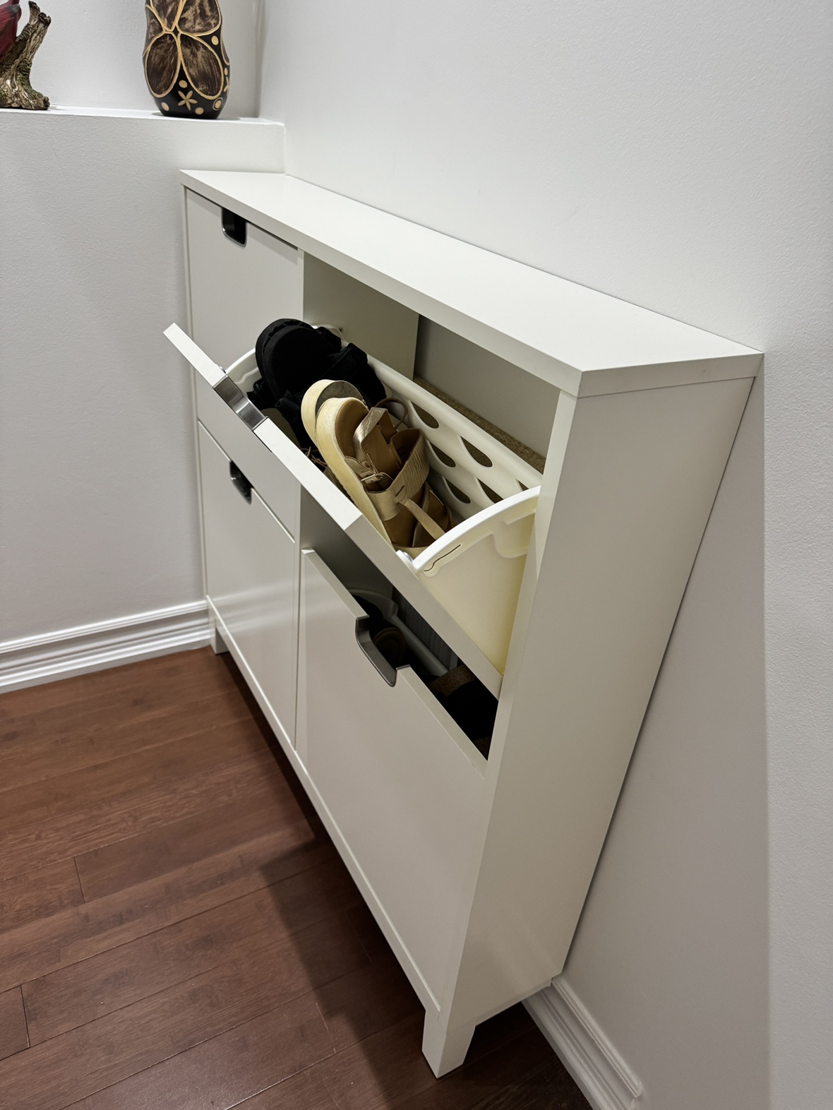 Wall Shoe storage rack/ cupboard - photo 3