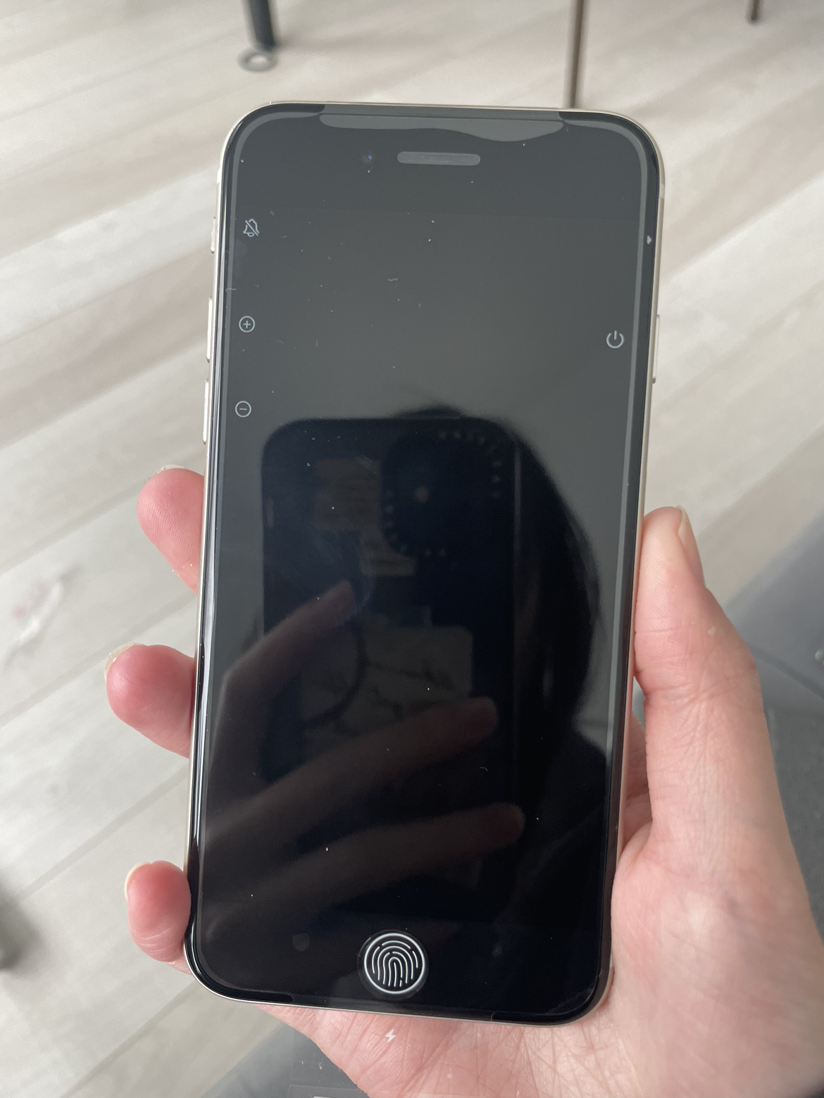 iPhone SE 2022 3rd Gen (128GB) - photo 2