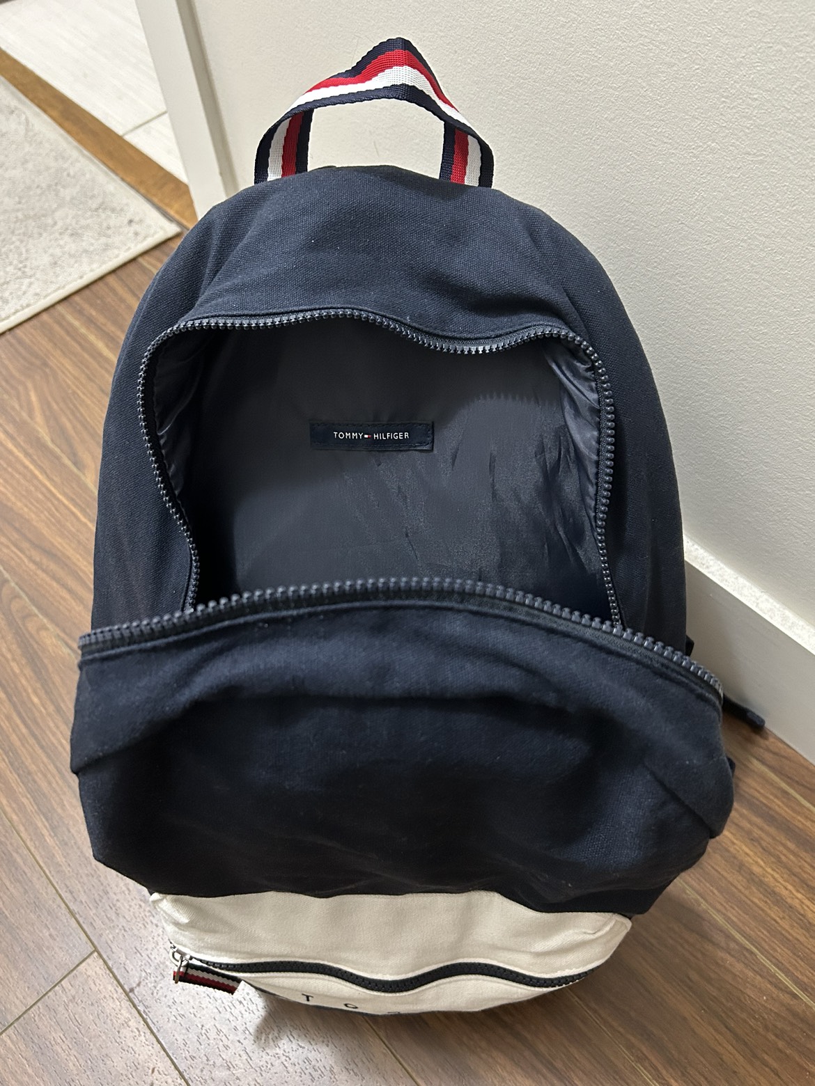 Tommy Hilfiger Backpack - photo 5