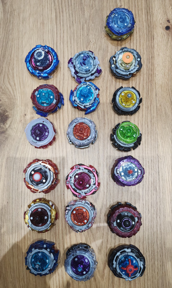 Beyblades set - photo 3