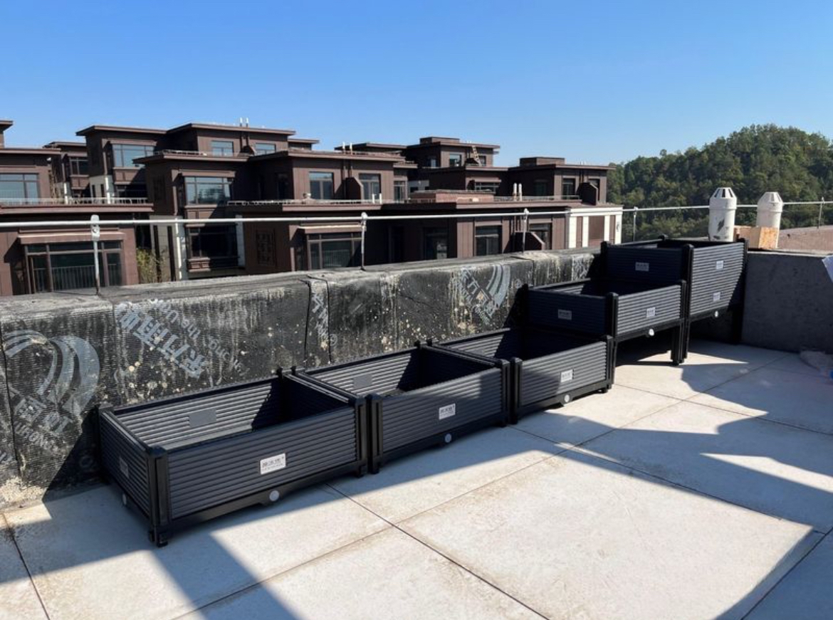 Garden/Indoor Large Stackable Plant Box, Flower Box image indicator(5)