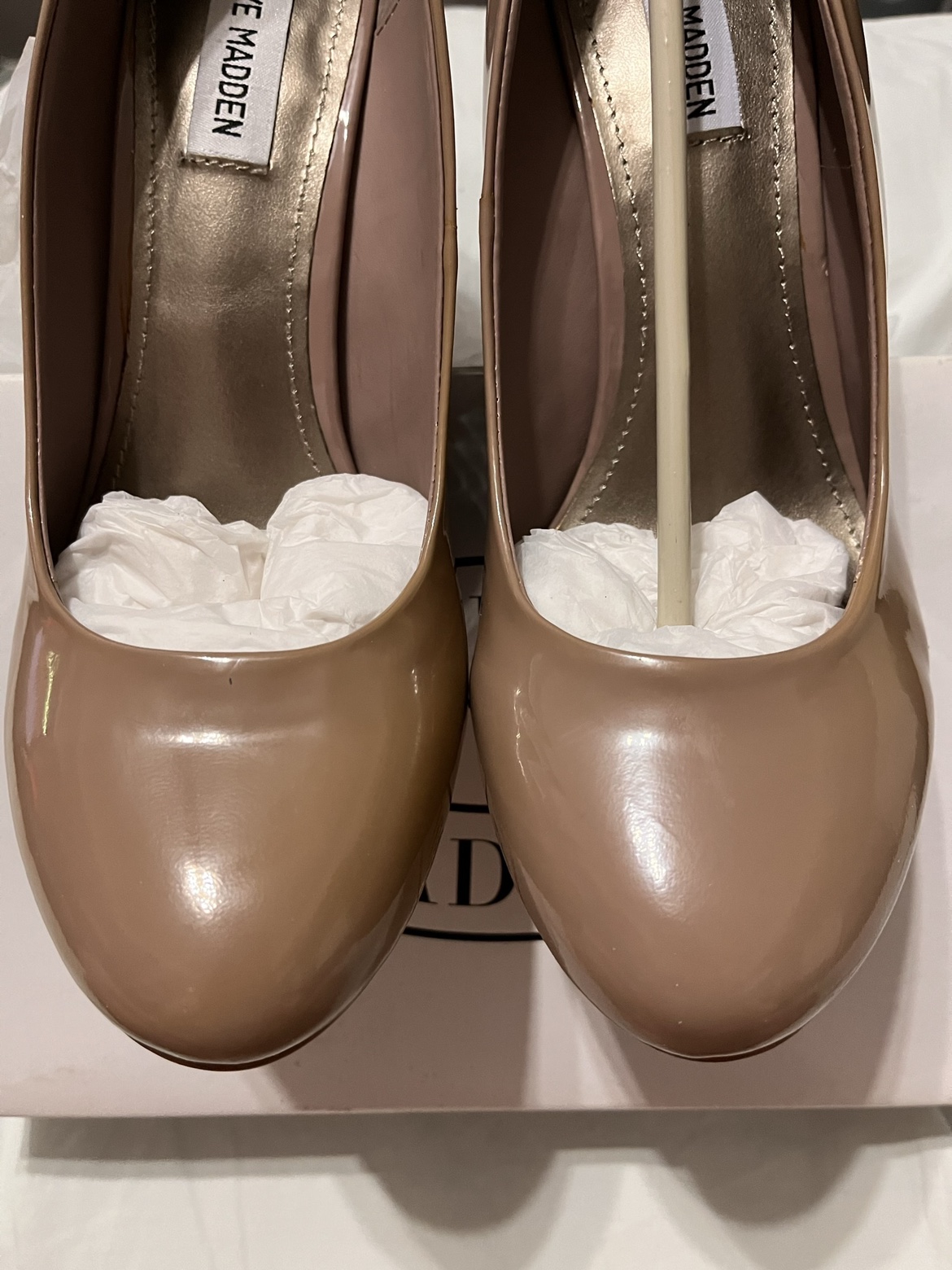 Brand new in a box Steve Madden women’s shoes image indicator(2)