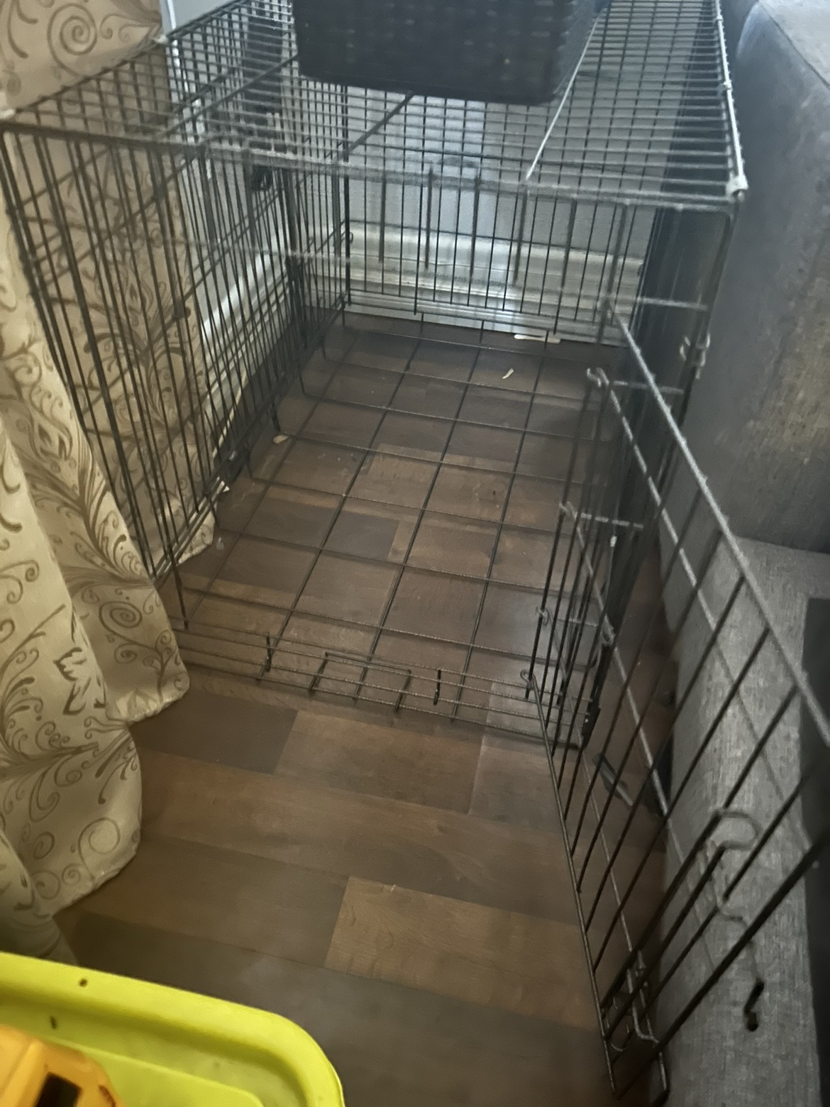 Dog Crate thumbnail
