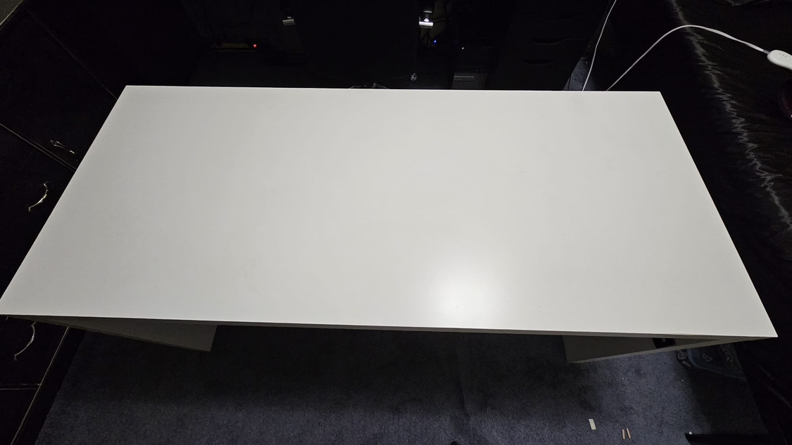 Malm desk - photo 2
