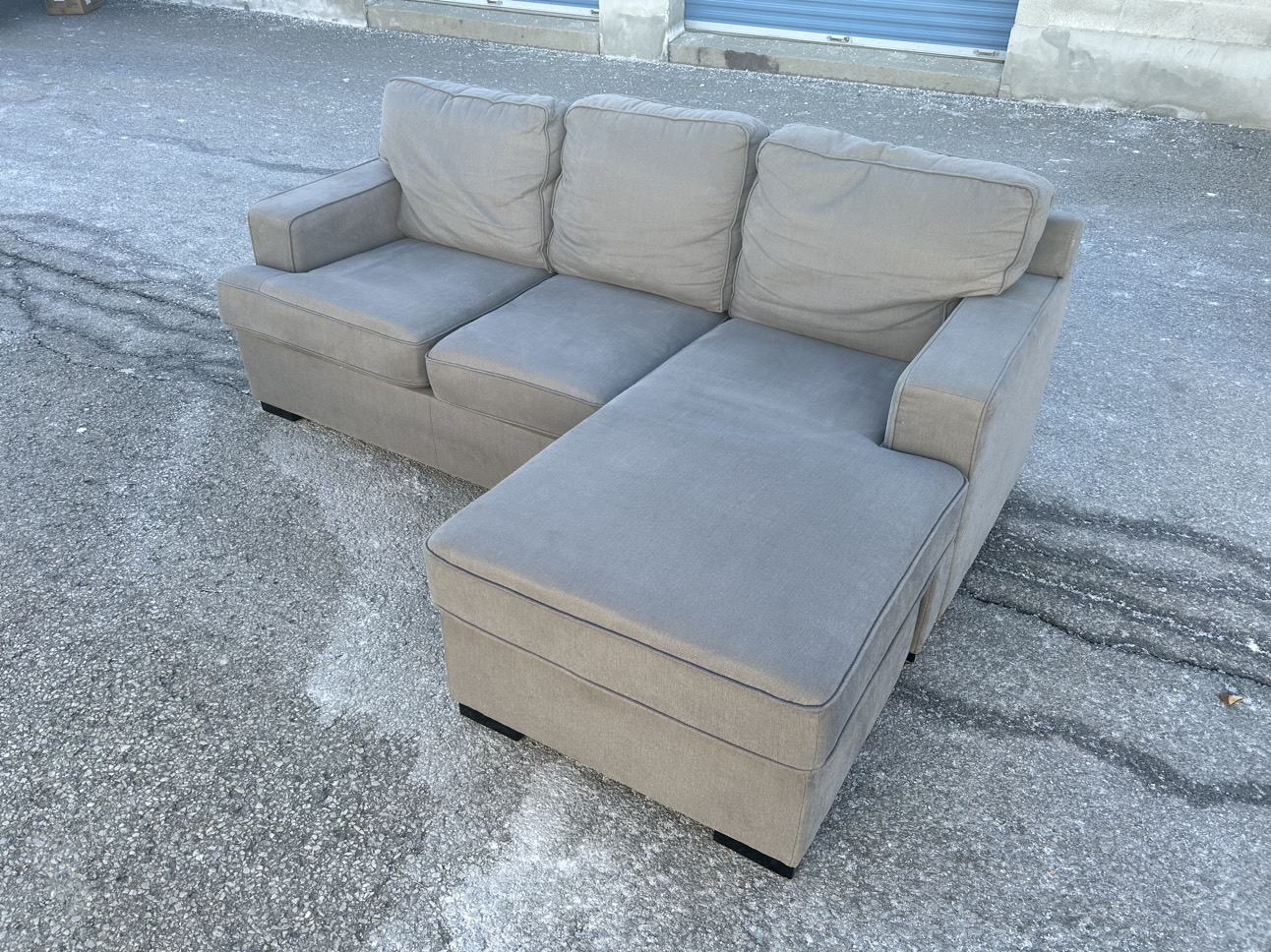 FREE DELIVERY• GREY MODERN SECTIONAL COUCH / SOFA w/ BED+STORAGE - photo 4