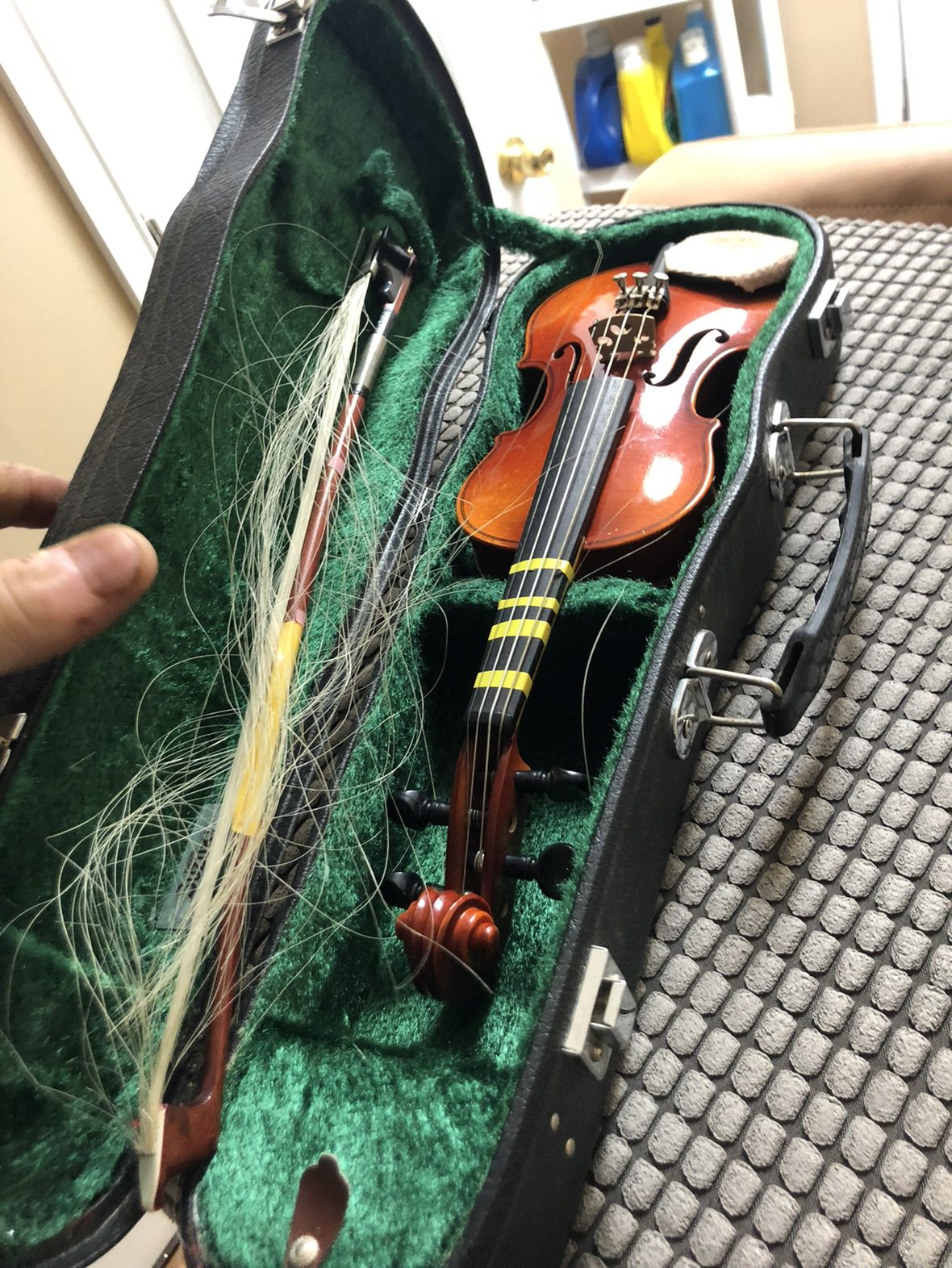 antique violin over 80 years old with black case - photo 4