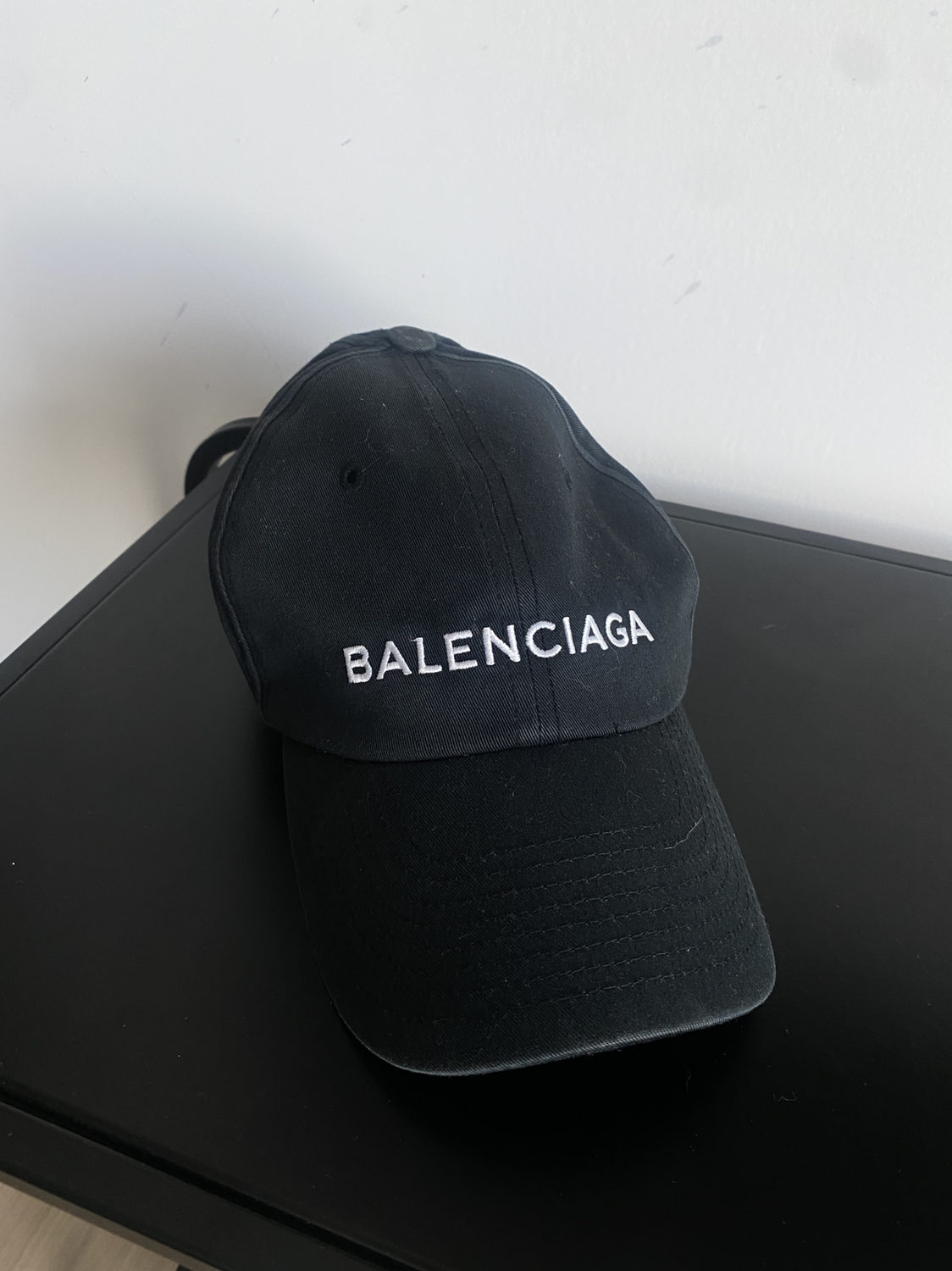 Balenciaga cap - photo 2