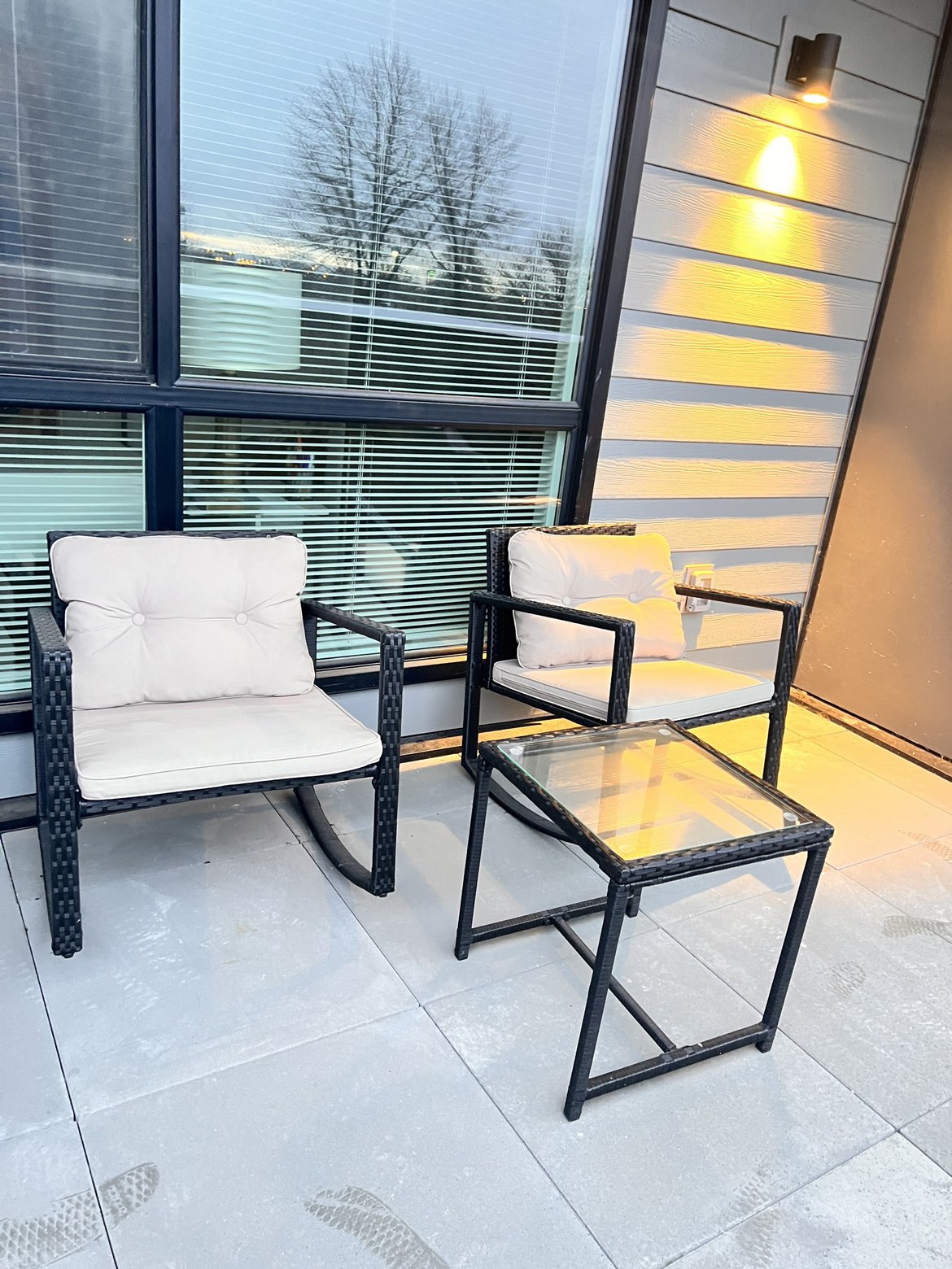 Outdoor patio furniture