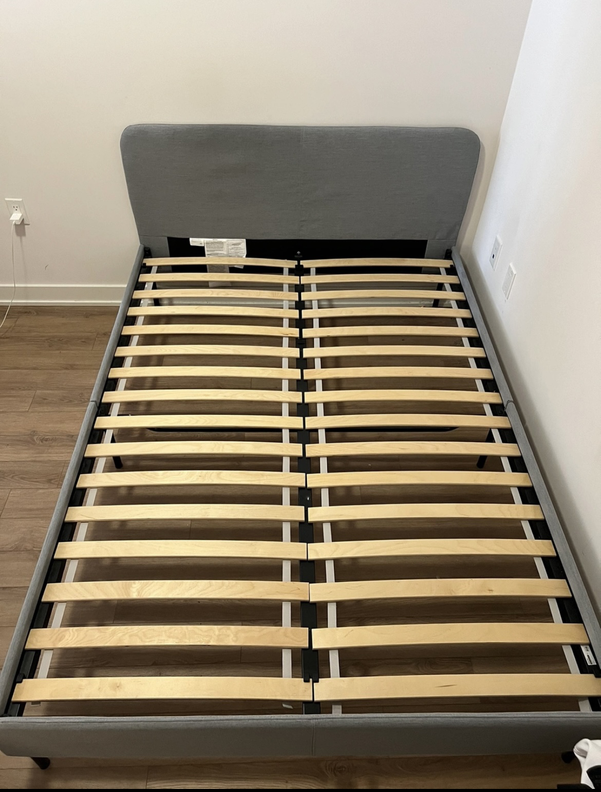 Bed frame queen - photo 3