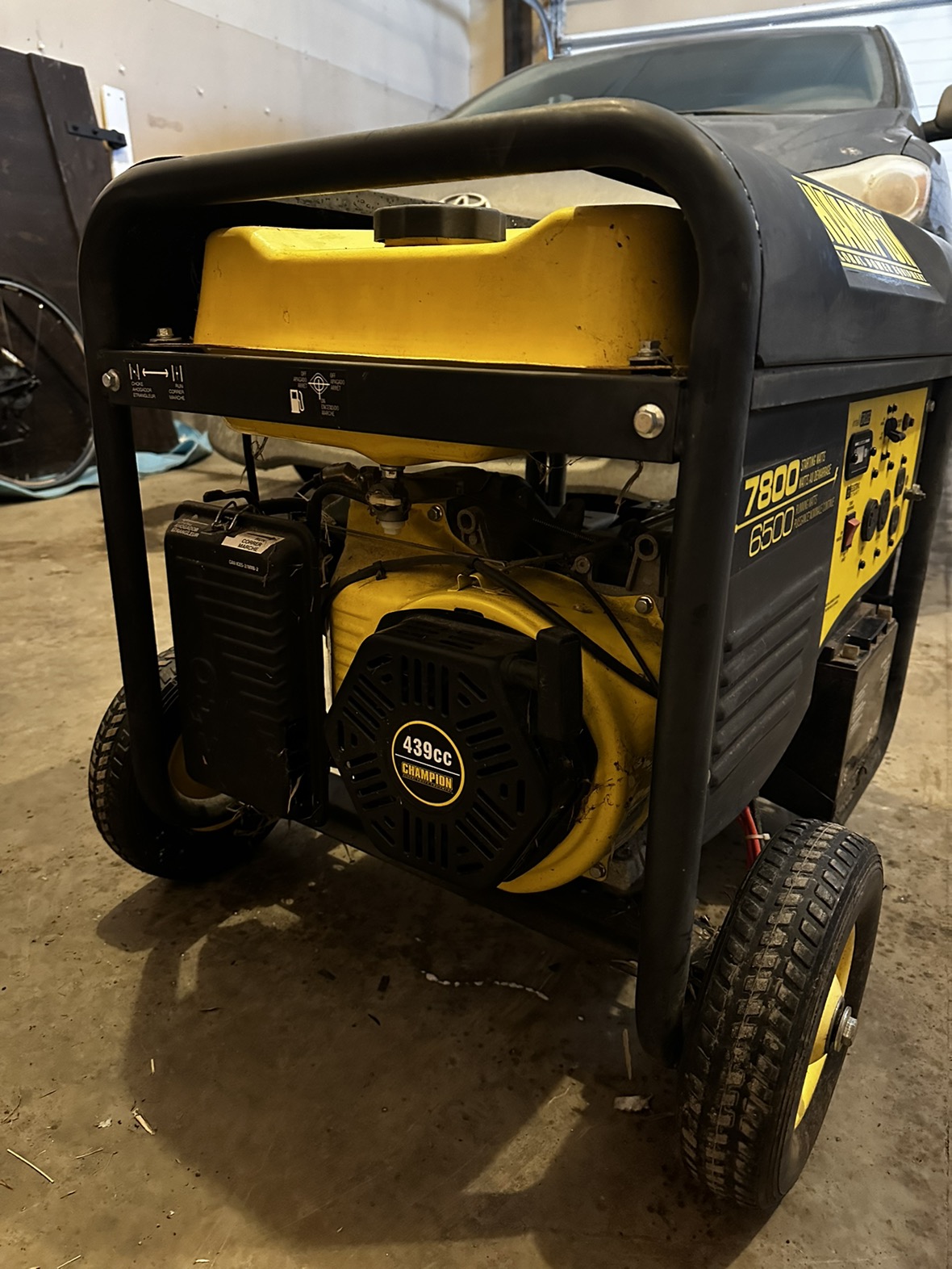 Champion Generator 7800w NEW and unused! - photo 4