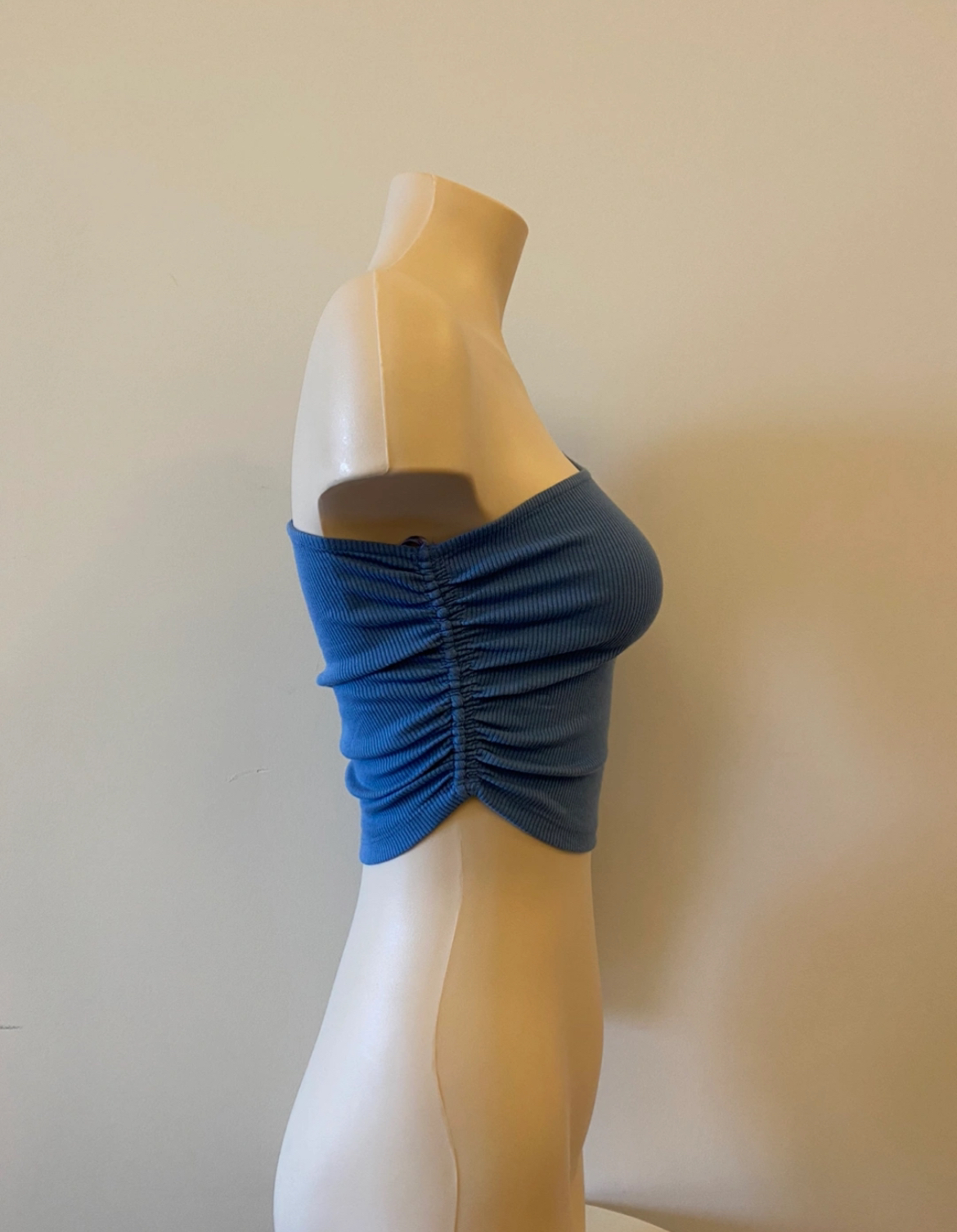 NWOT Asymmetrical sleeve crop top image indicator(2)