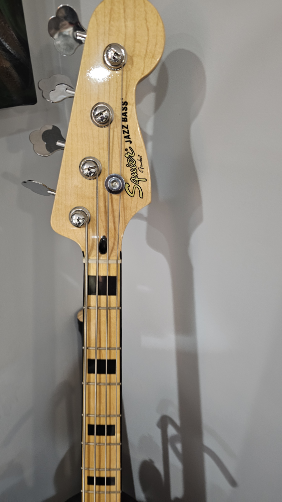 Squire by Fender Bass