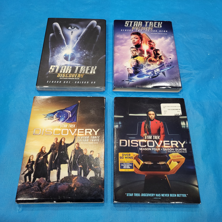 Star Trek Discovery  16 disc DVD Set Seasons 1-4 thumbnail