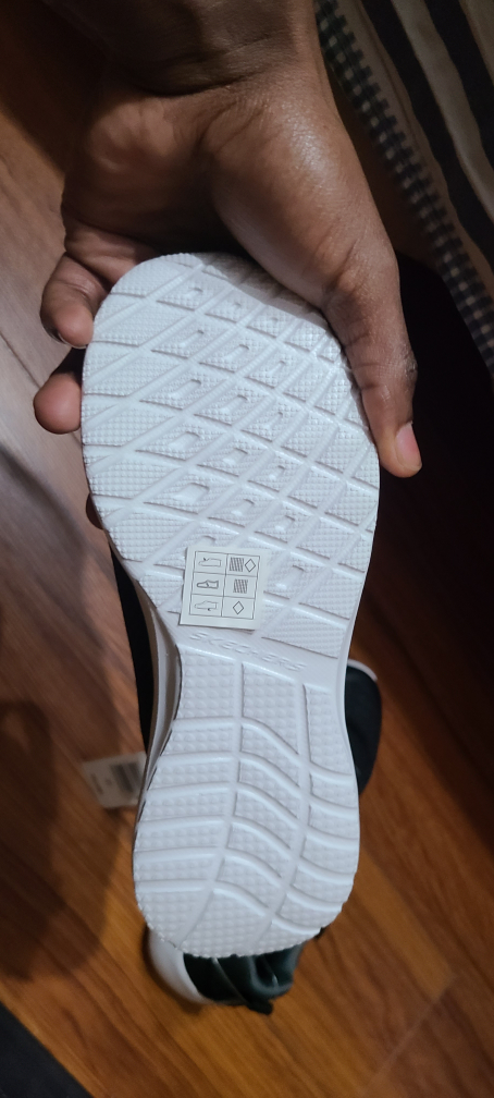 kids Sketchers - photo 3