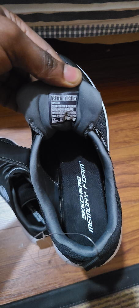 kids Sketchers image indicator(4)