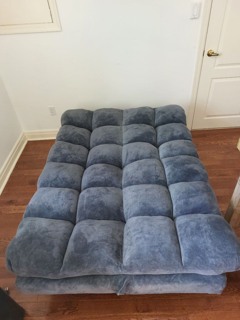 sofa bed / couch - photo 2