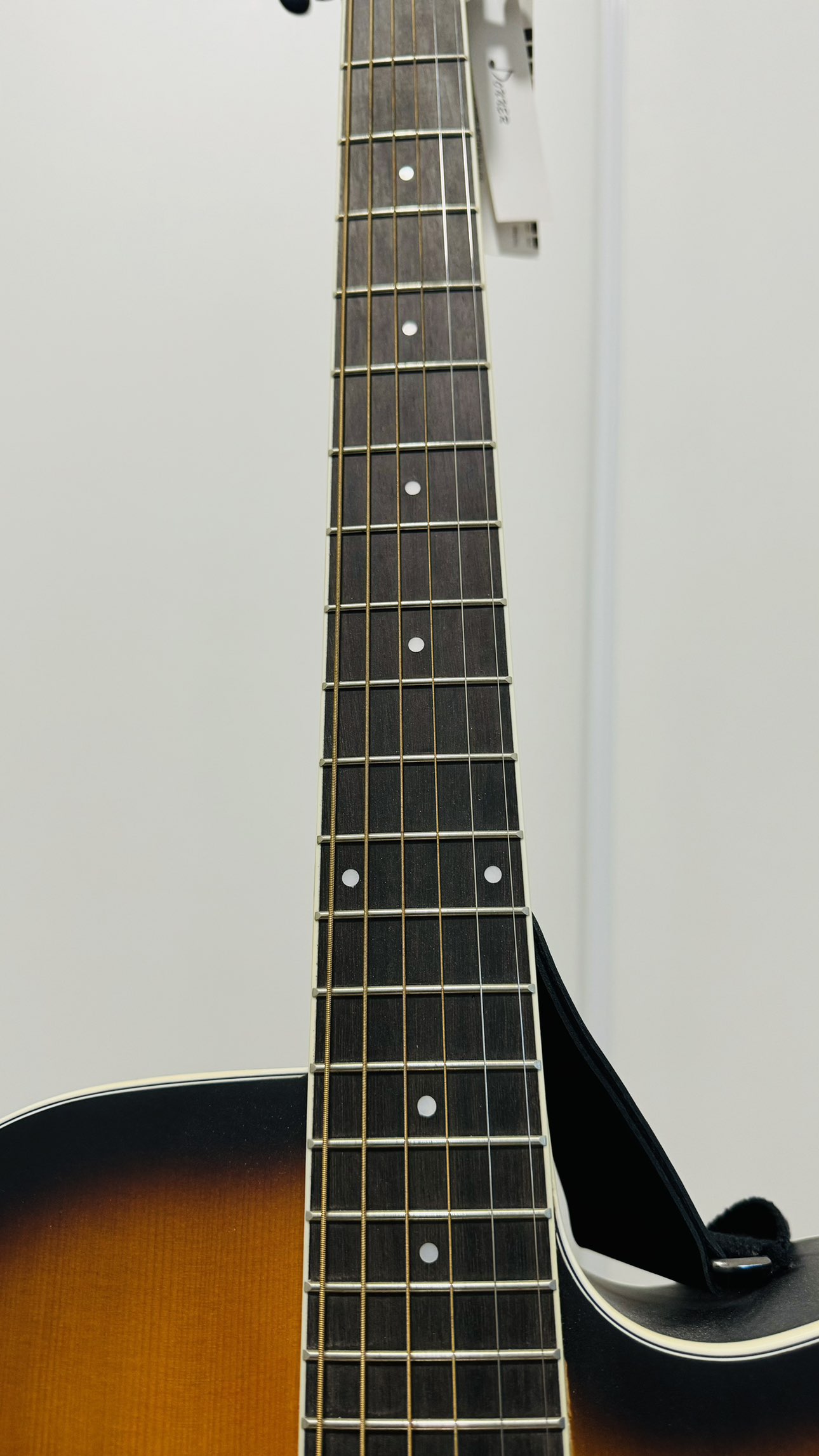 Donner Acoustic Guitar (With Cover, Stand & Other Essentials) - photo 3