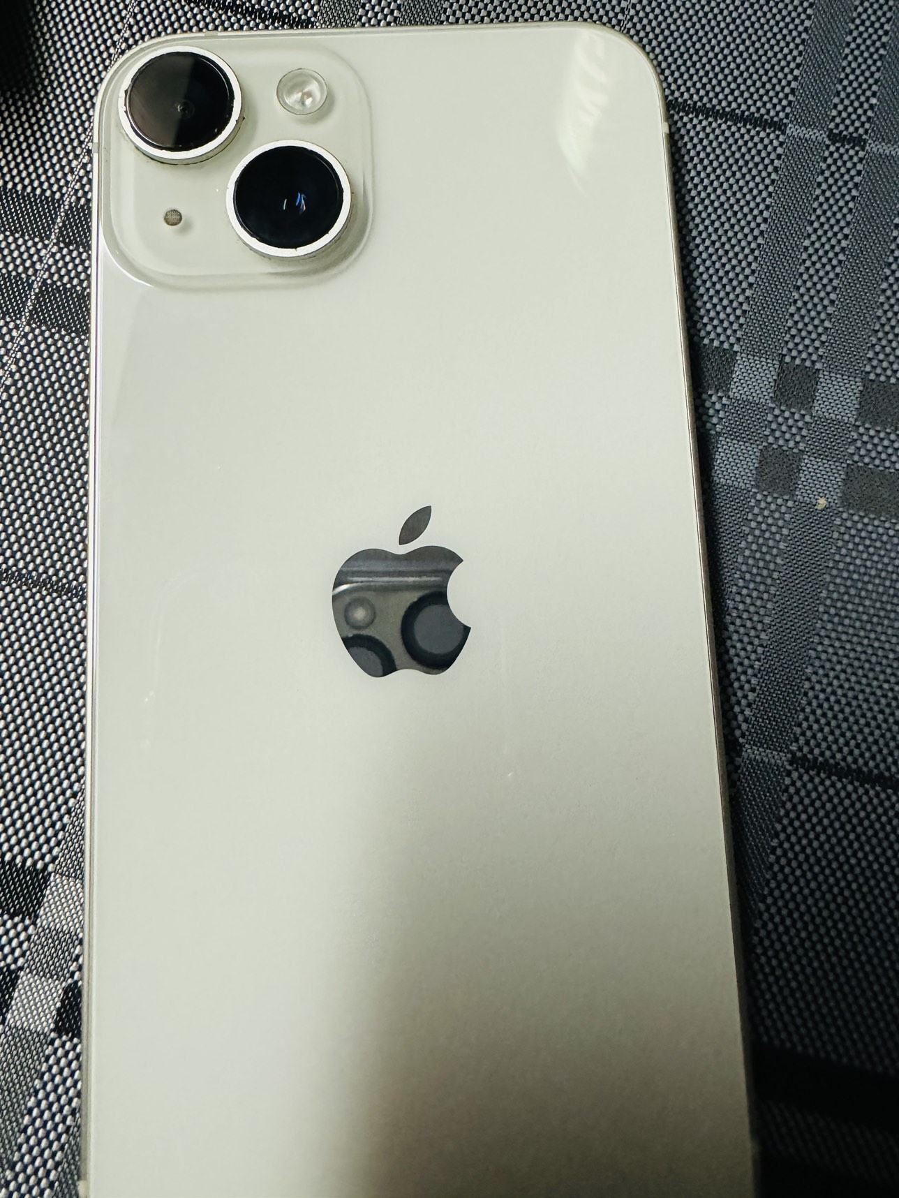 Iphone 14 128 GB image indicator(2)