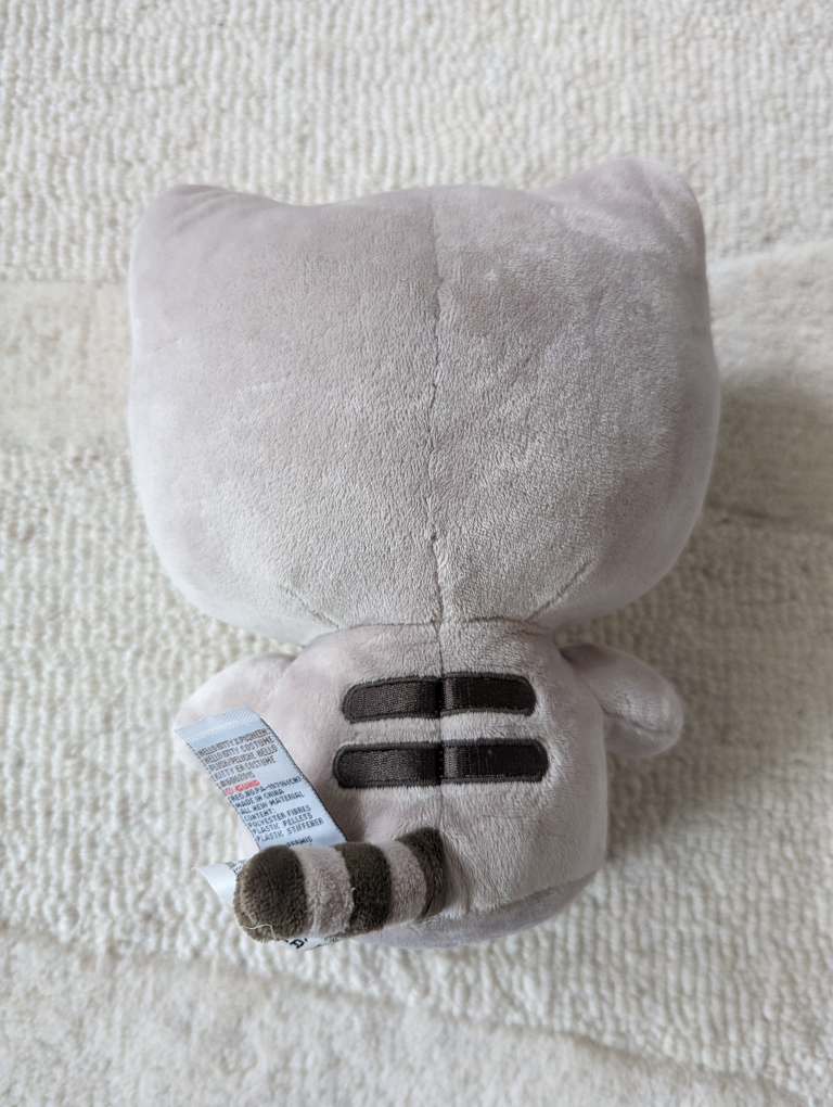 hello kitty pusheen stuffed animal - photo 2