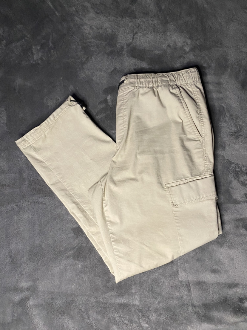 Biege Cargo pants