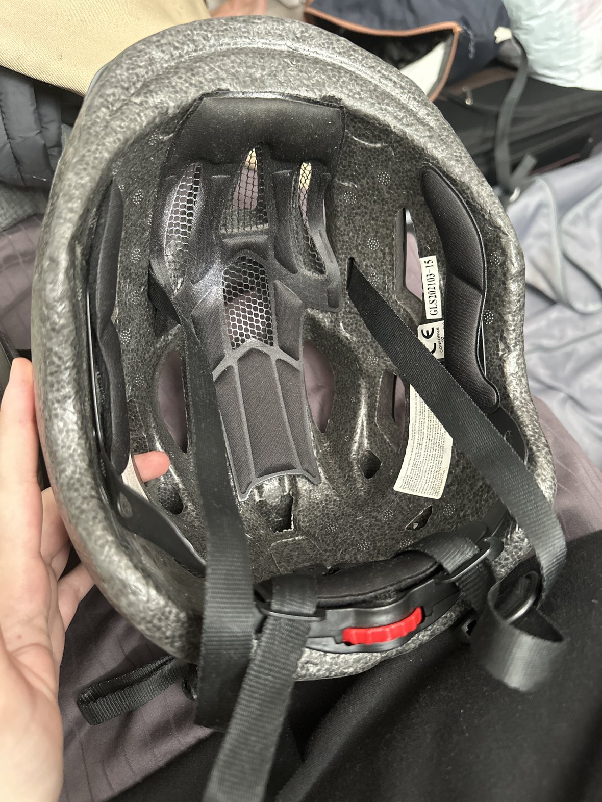 FREE 2 BIKING HELMETS - photo 2