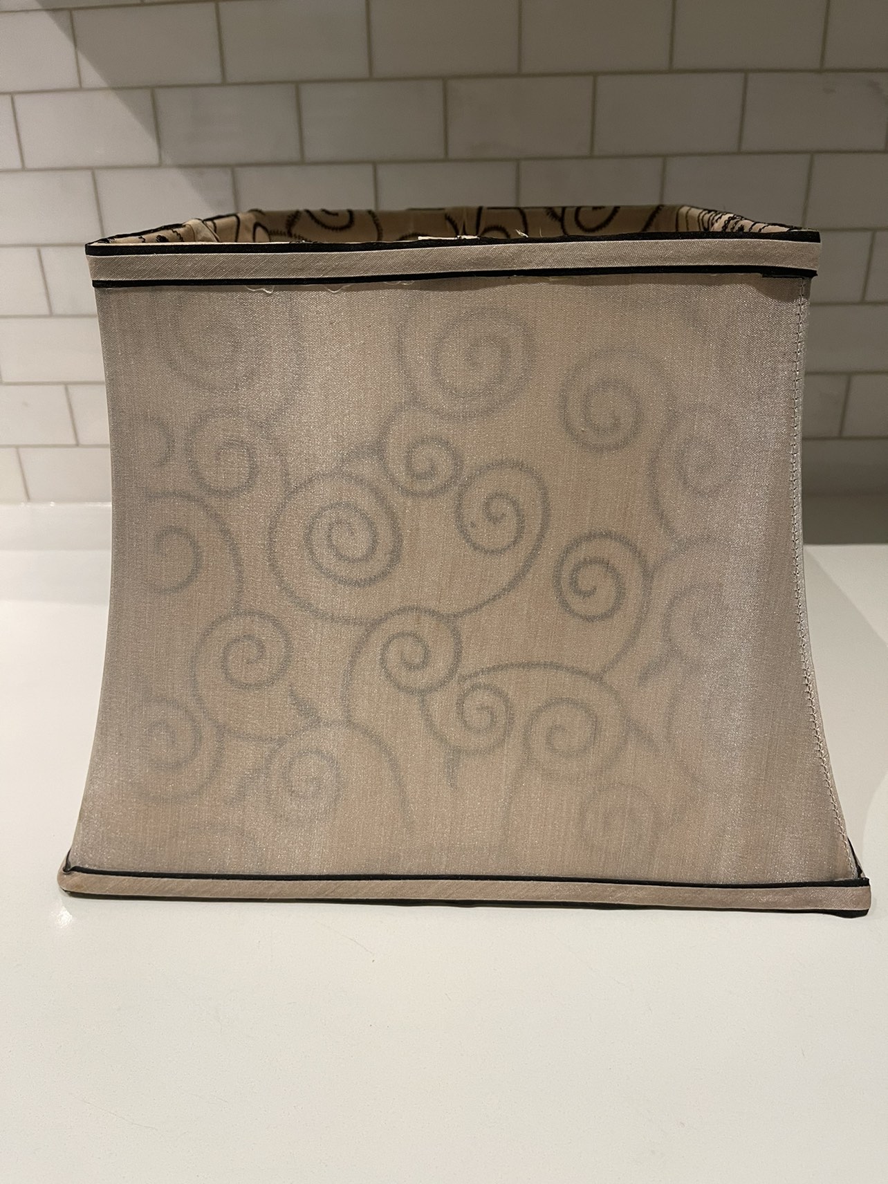 Set of 2 Lampshades image indicator(3)