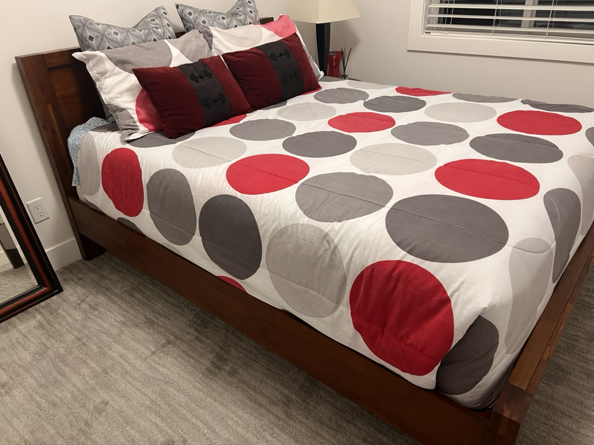 Queen size platform bed with mattress