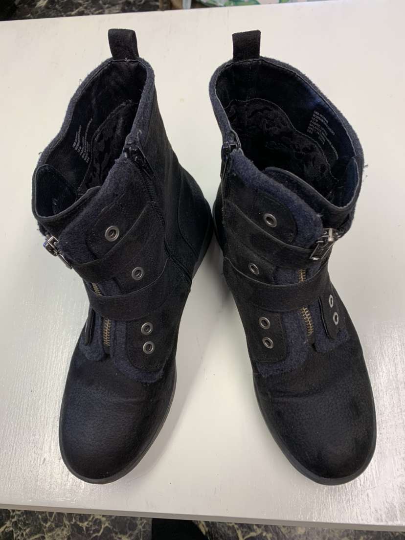 💥White Mountain Spring Boots image indicator(2)