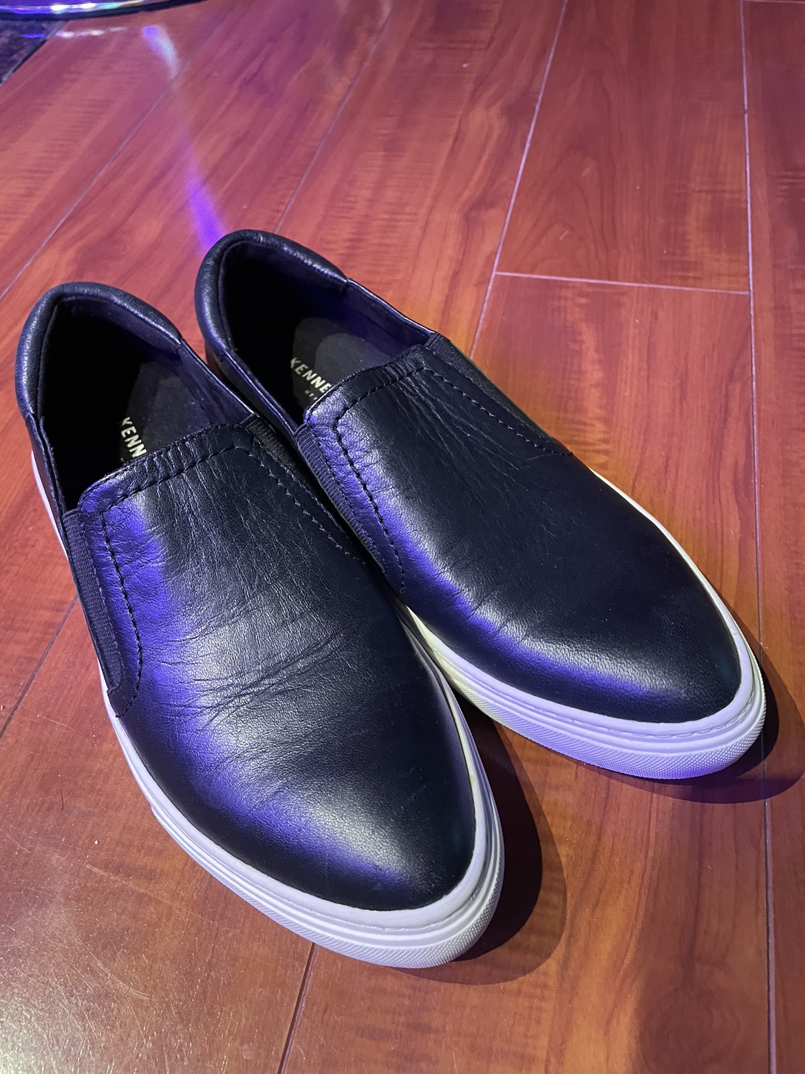 KENNETH COLE Sneakers thumbnail