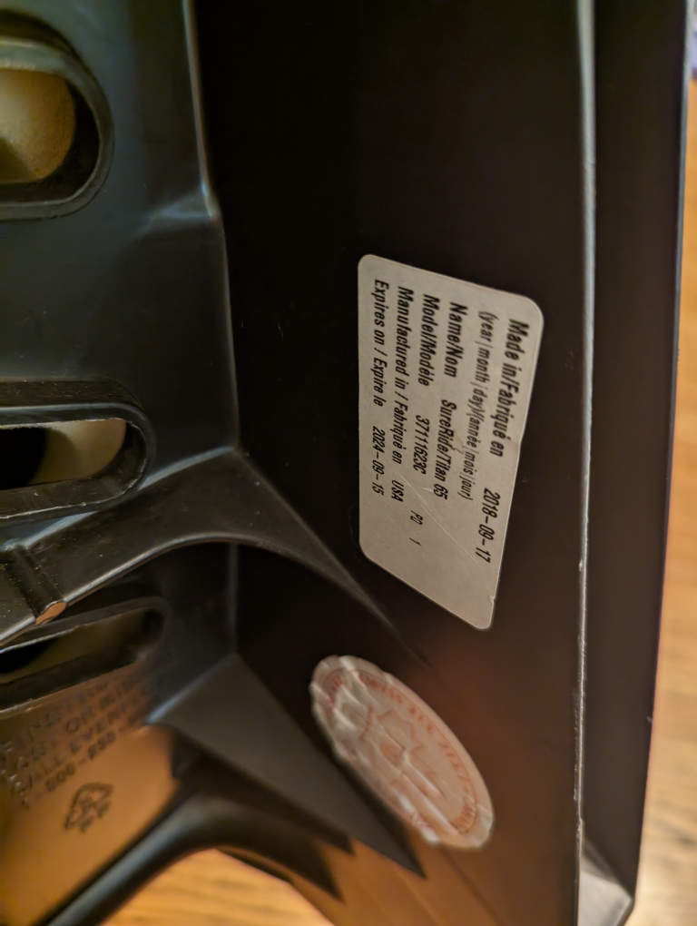 evenflo carseat - expires soon (09/15/24) 6monthsfromnow * image indicator(3)