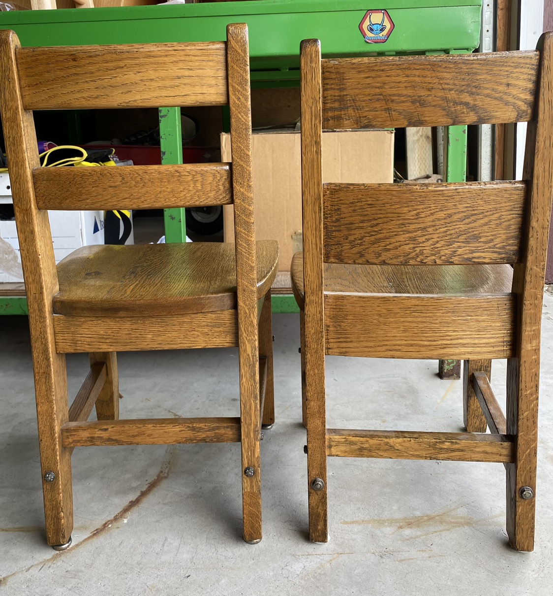 🥕💚Children’s school house oak chairs image indicator(3)