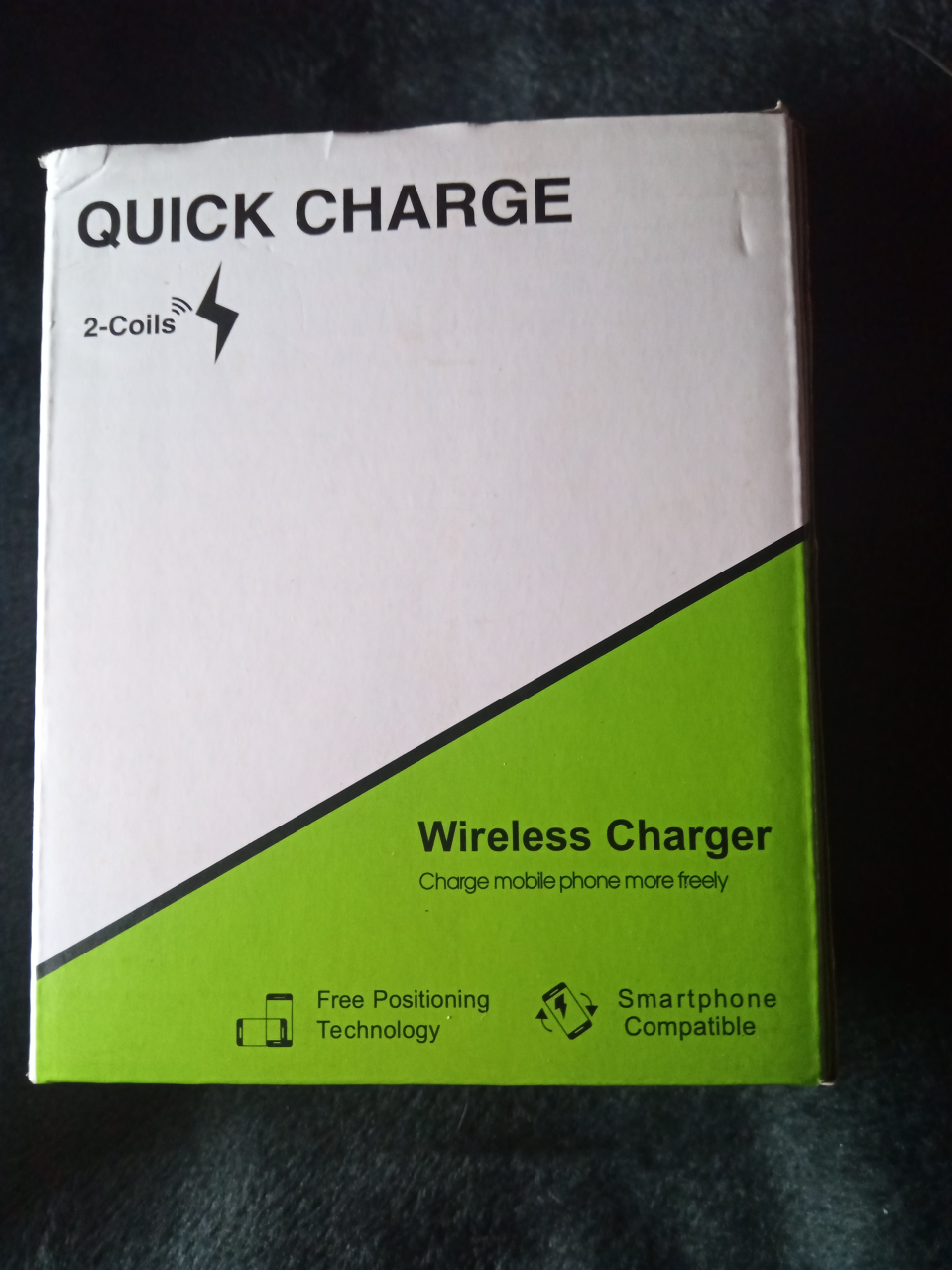 quick charging wireless charger station - photo 3
