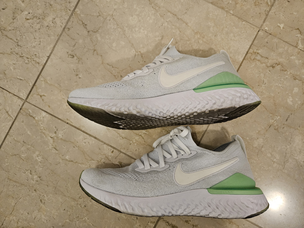 Nike React (men's size 8) - photo 3