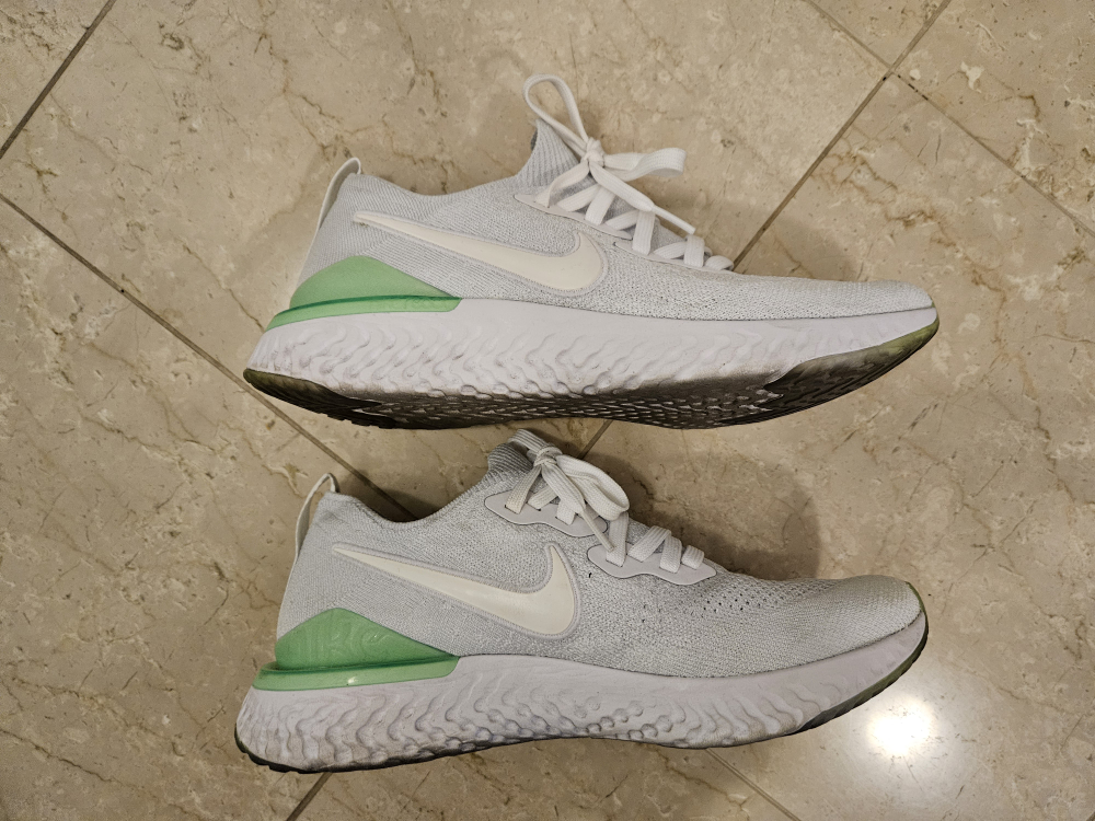 Nike React (men's size 8) - photo 4