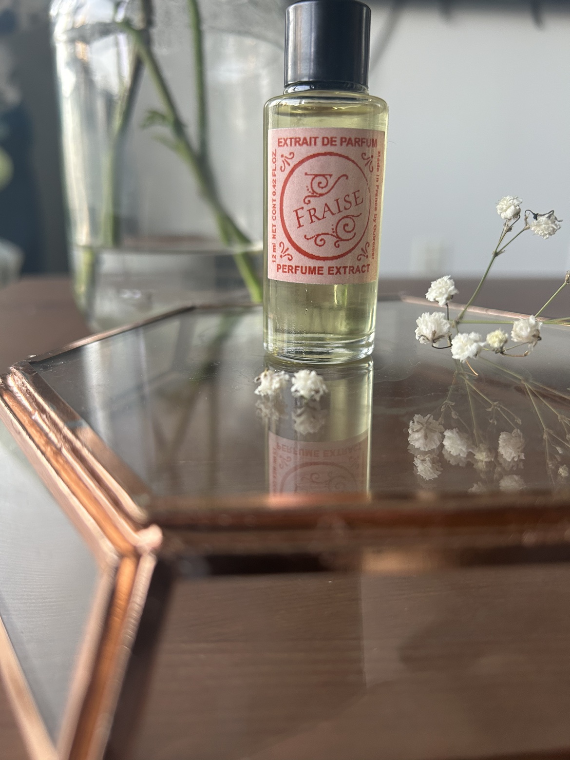 Outremer Fraise Perfume Extract thumbnail