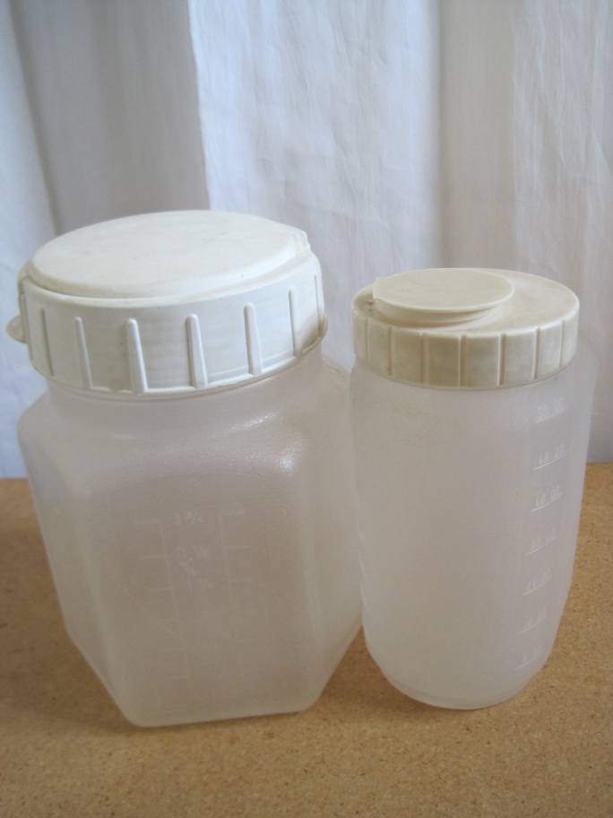 6 Food/storage Containers w/Lids. Firm price. image indicator(3)