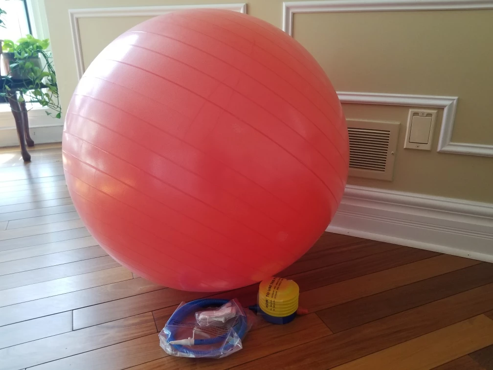 Exercise Ball / Yoga Ball / Fitness Ball thumbnail