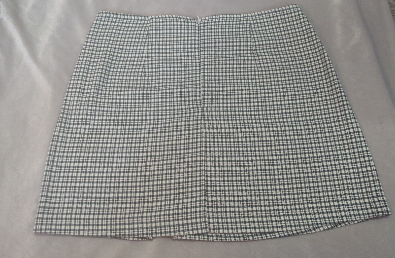 green checkered Harlow skirt - size M image indicator(2)