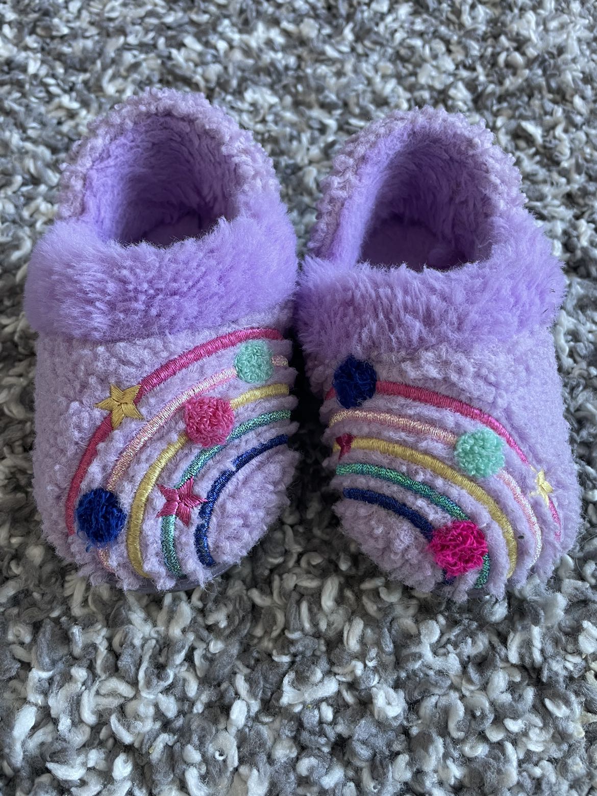 Slippers (Size 5/6) 🥕 thumbnail