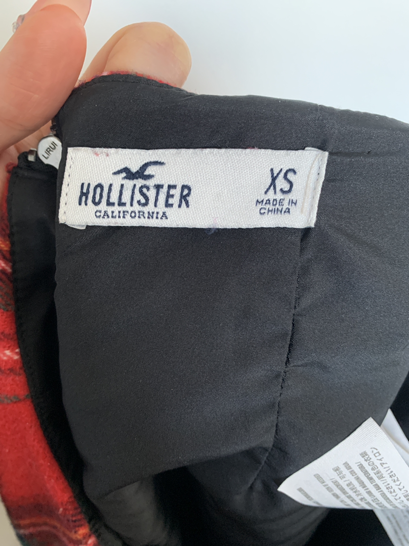 Hollister Red plaid Skirt image indicator(3)