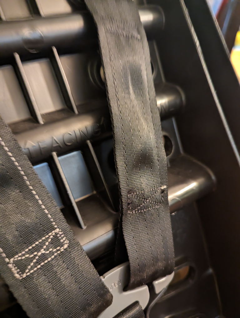 evenflo carseat - expires soon (09/15/24) 6monthsfromnow * image indicator(4)